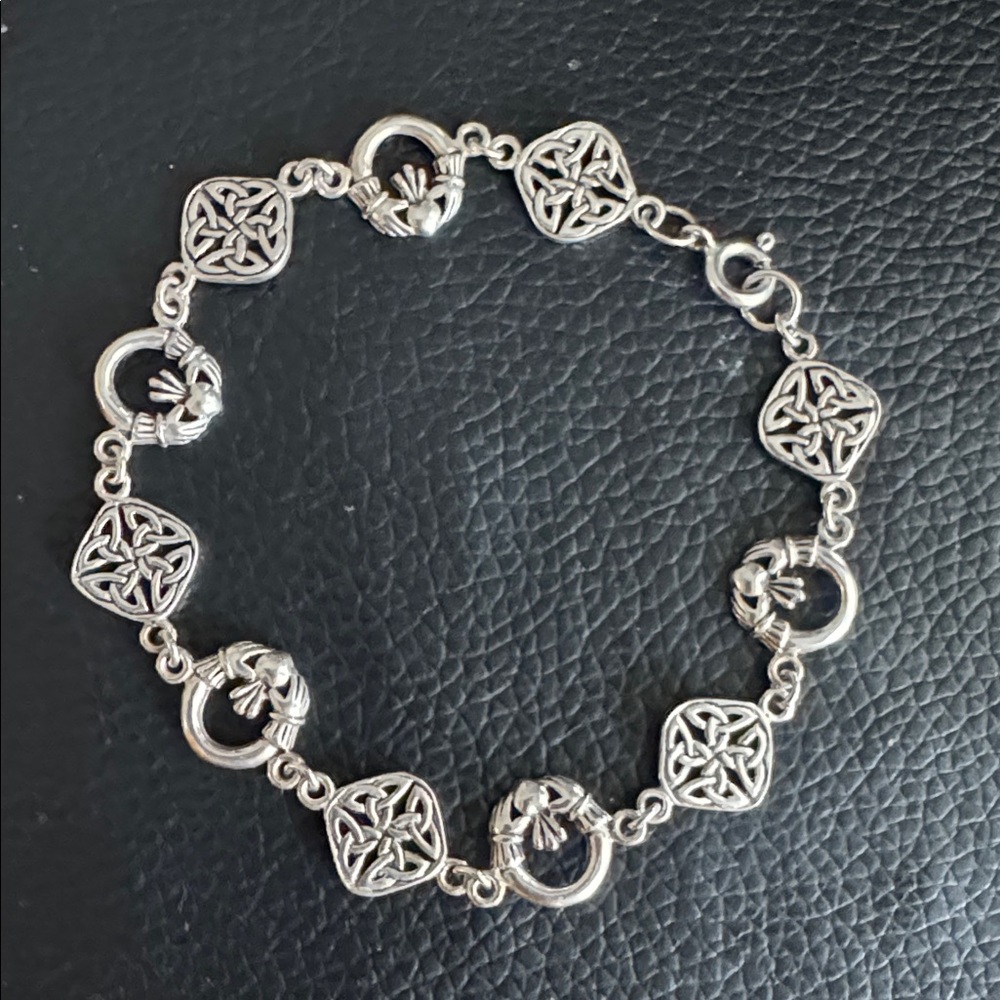 Sterling Silver Celtic Knot & Claddagh Bracelet